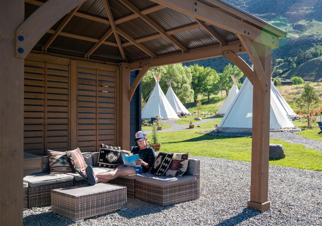 Dreamcatcher Tipi Hotel Gardiner Luaran gambar