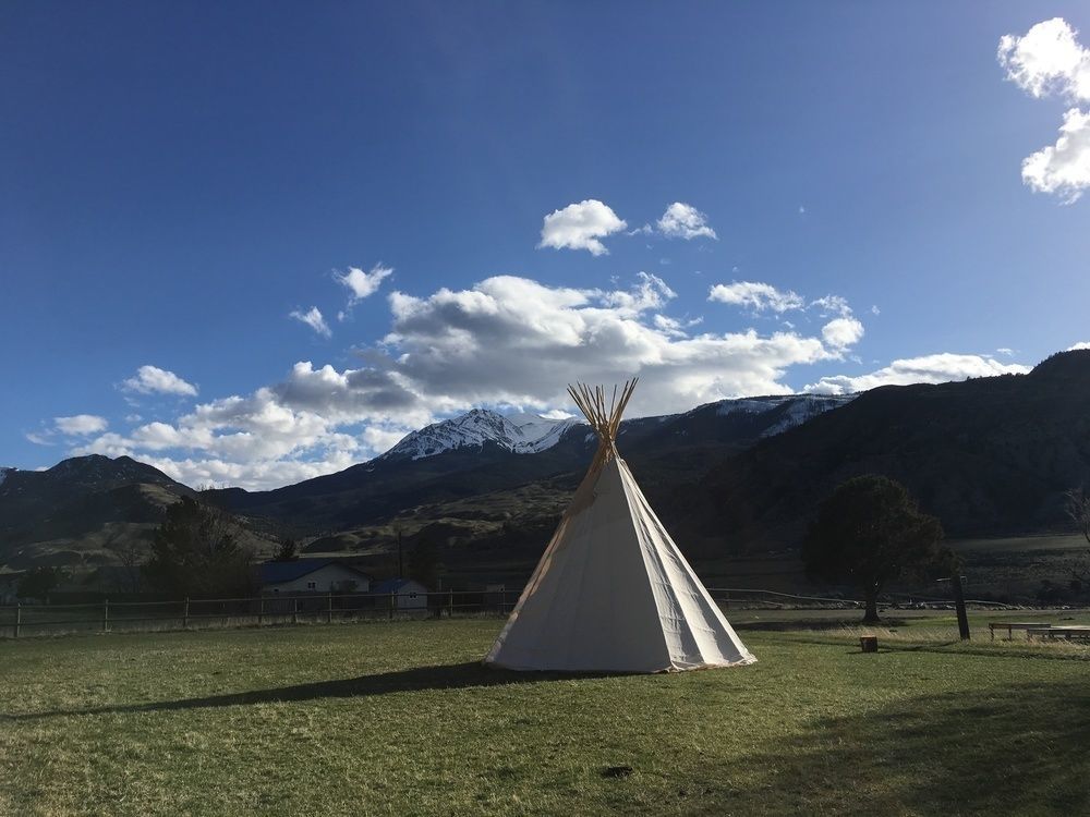 Dreamcatcher Tipi Hotel Gardiner Luaran gambar